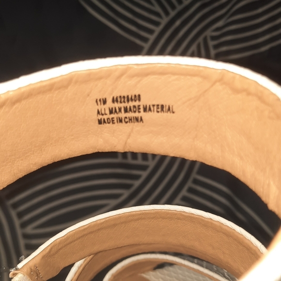 White strappy wedge heels sz 11 - Picture 6 of 7